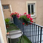 • Bel Appartement - Centre Historique De Poitiers